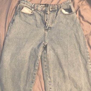 Minga jeans. Size 4. Angel detailing.